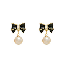 Women's Niche Black Bow Pearl Stud Earrings